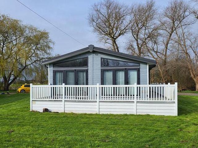 House for sale in Folkestone, Kent
