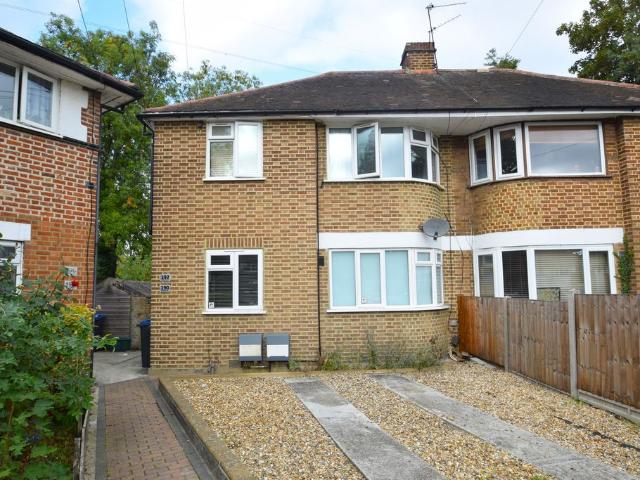 Apartment for rent in London Borough of Merton, Greater London