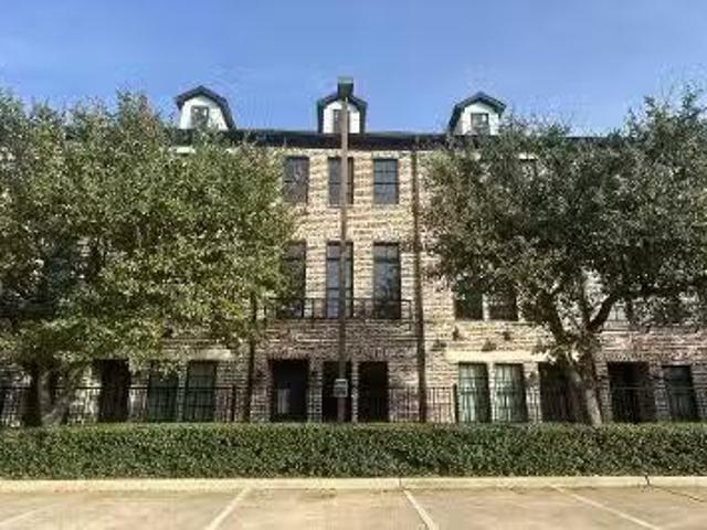House for sale in Carrollton