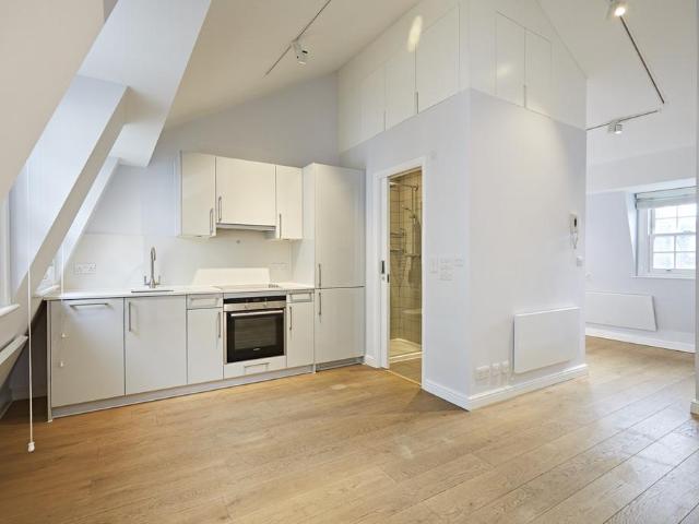 Apartment for rent in St. James's, Mayfair