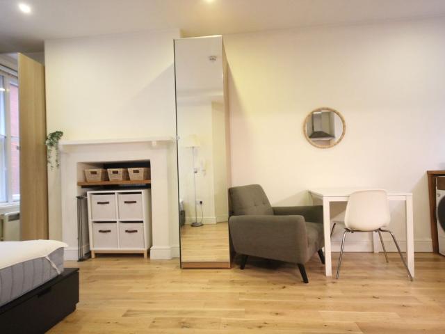 Studio for rent in Soho, Greater London