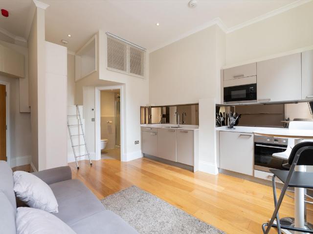 Studio for rent in Soho, Greater London