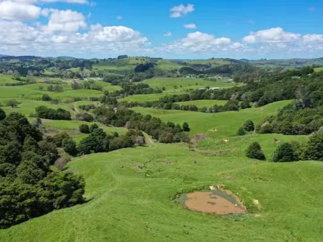 House for sale in Paparoa, Northland