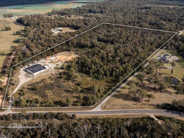 House for sale in Beauty Point, Tasmania
