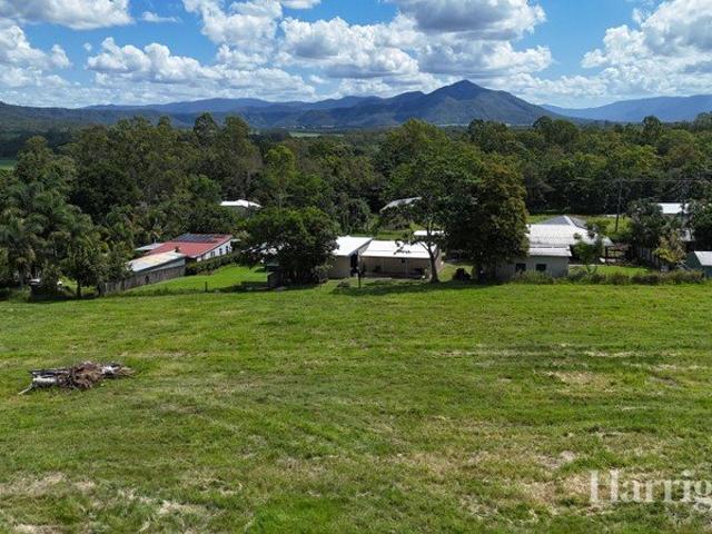 Land for sale in Gargett, Mount Castor