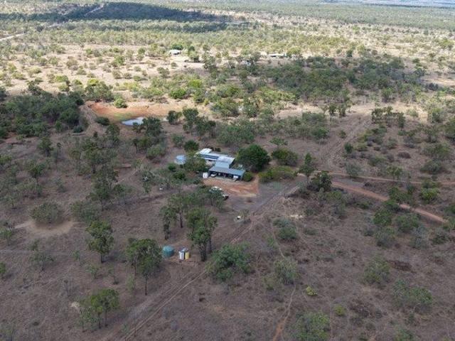 Cottage for sale in Southern Cross, Queensland