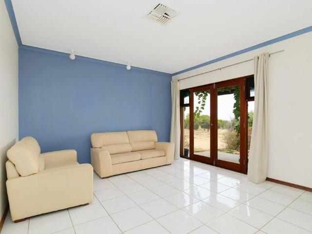House for rent in Cramphorne, Western Australia