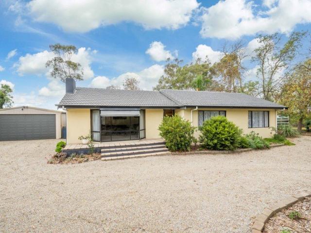 House for sale in Kialla, Victoria
