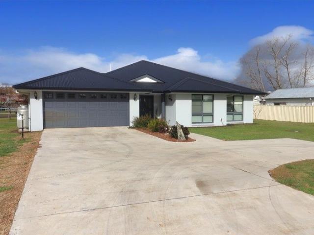 House for sale in Glen Innes, New South Wales