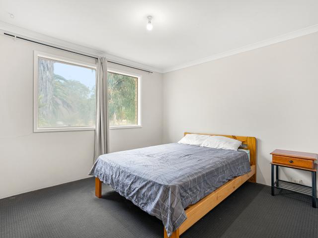 Cottage for sale in Baldivis, Western Australia
