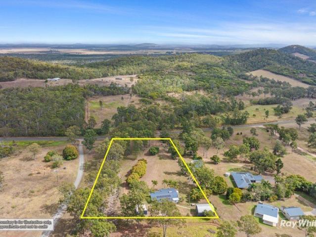Cottage for sale in Bungundarra, Queensland