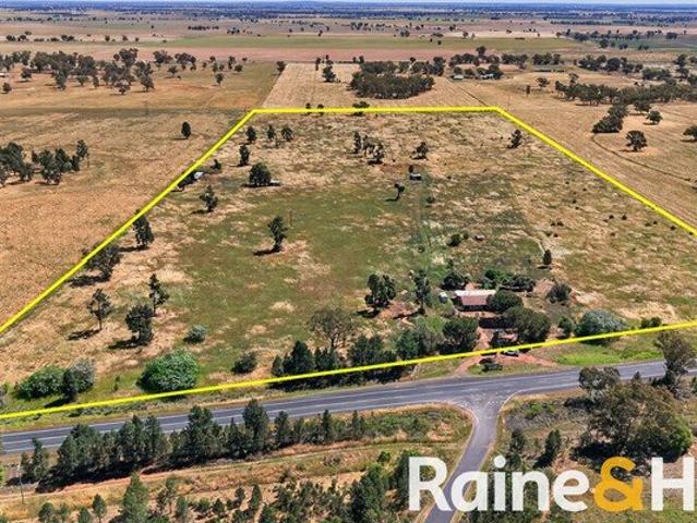 Cottage for sale in Peak Hill, Parkes Shire Council