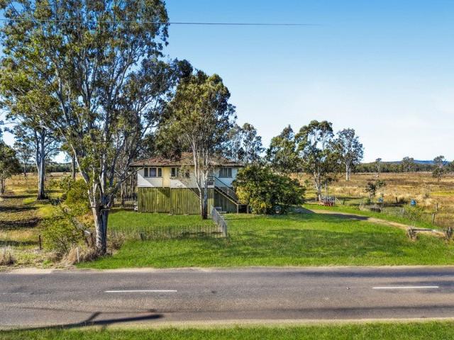 Cottage for sale in Toombul, Queensland