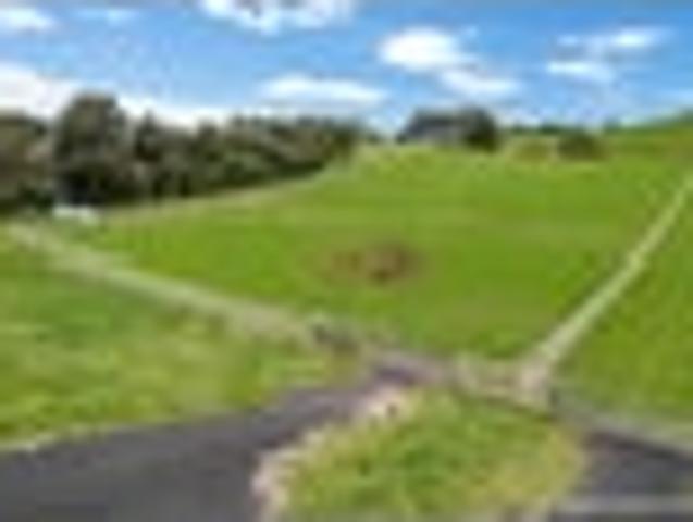 Land for sale in Awhitu