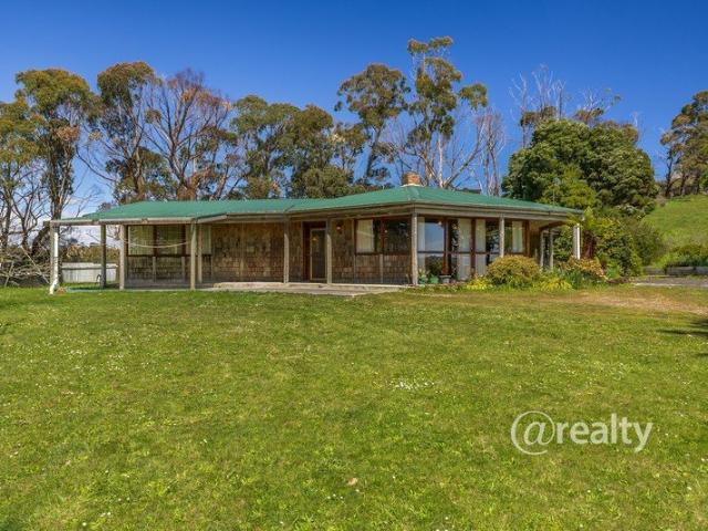 Cottage for sale in Mount Hicks, Wynyard