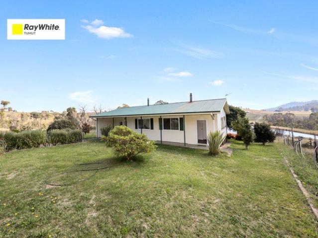 House for sale in Batlow, Snowy Valleys Council