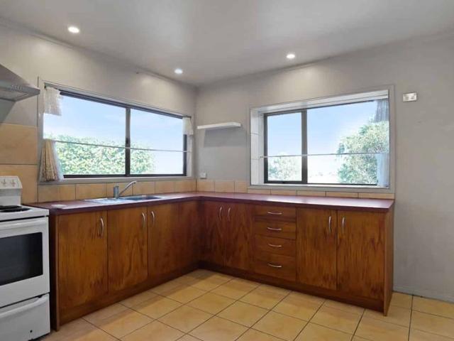 House for rent in Awhitu, Oroua County