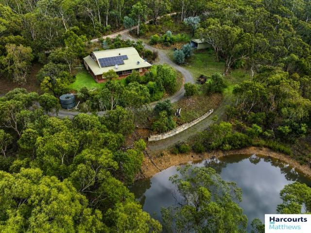 Cottage for sale in Horseshoe Creek, South Australia