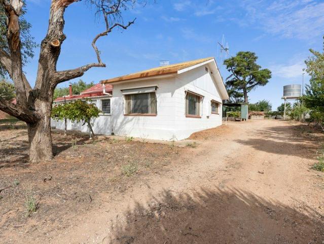 House for sale in Renmark West, South Australia