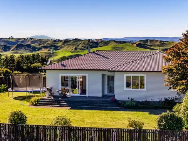 House for sale in Taranaki