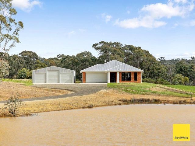 House for rent in Mandurang South, Victoria