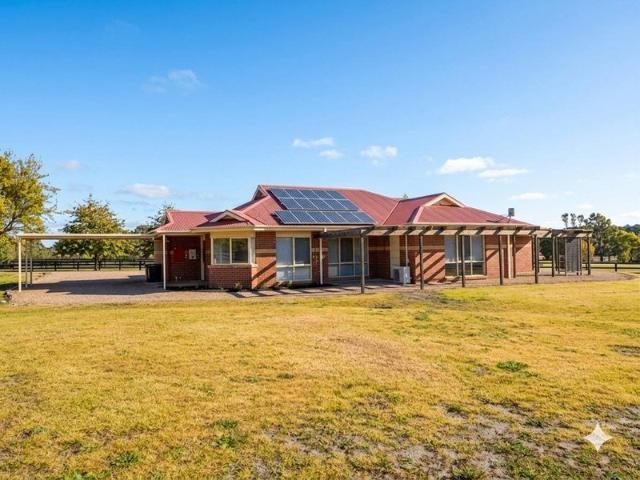 House for rent in New Gisborne, Victoria