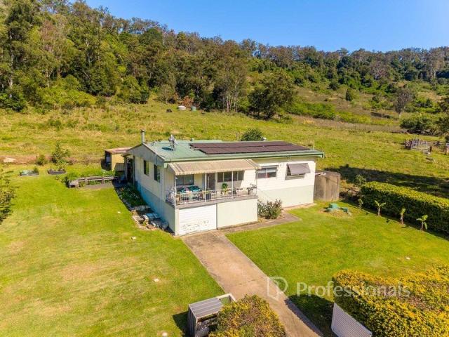 Cottage for sale in Leycester, New South Wales