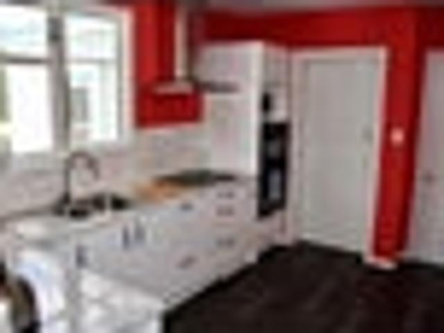 House for sale in Market Cross, West Coast