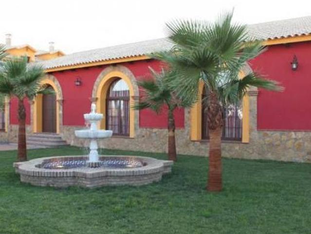 Casa en alquiler en Fuente Obejuna, Andalucía
