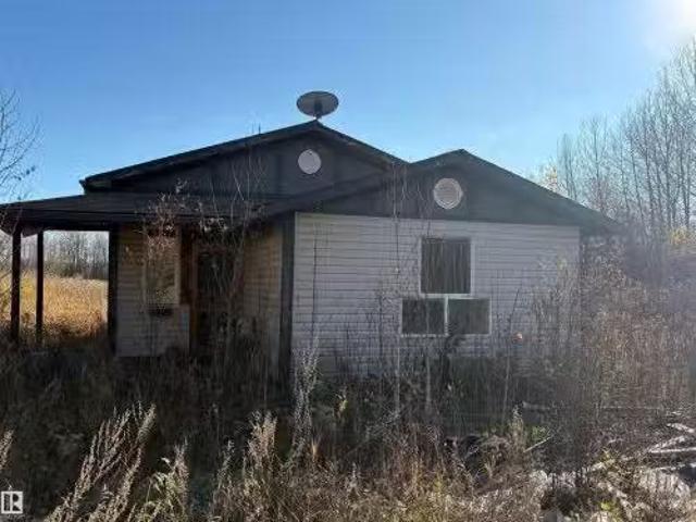 House for sale in Smoky Lake, Alberta