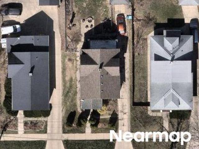 House for sale in Aurora, Illinois
