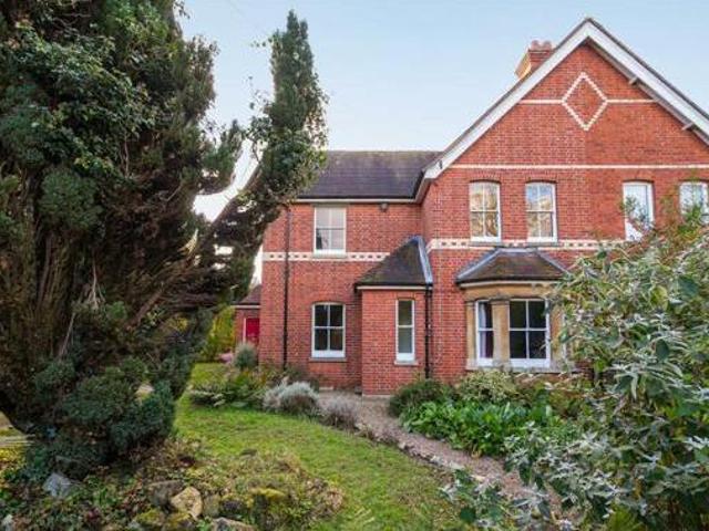 House for sale in Reading
