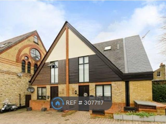 House for rent in London Borough of Lambeth, Greater London