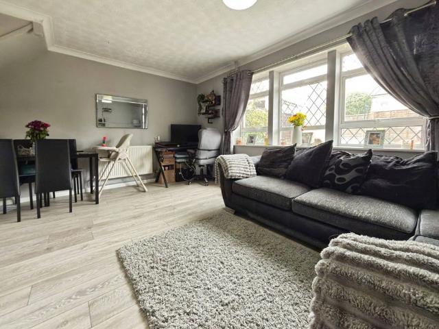 House for rent in Penhill, Swindon