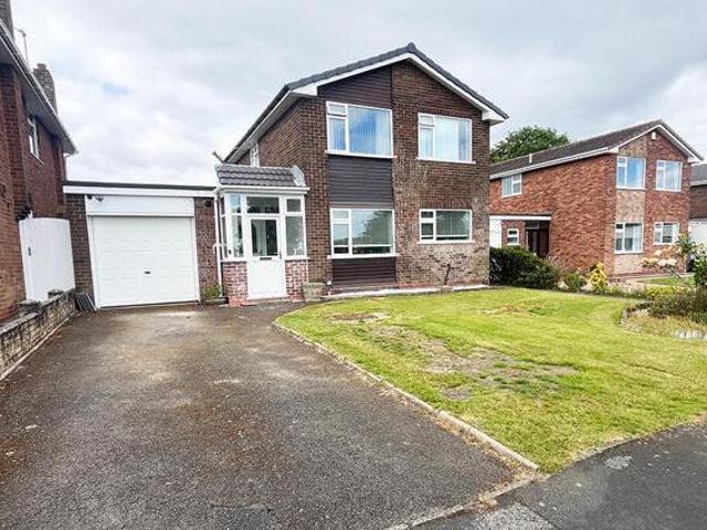 House for sale in Bloxwich, West Midlands