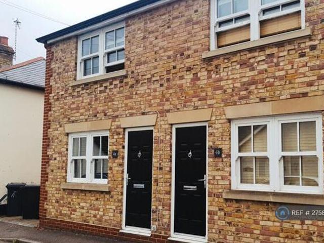 House for rent in Egham, Runnymede