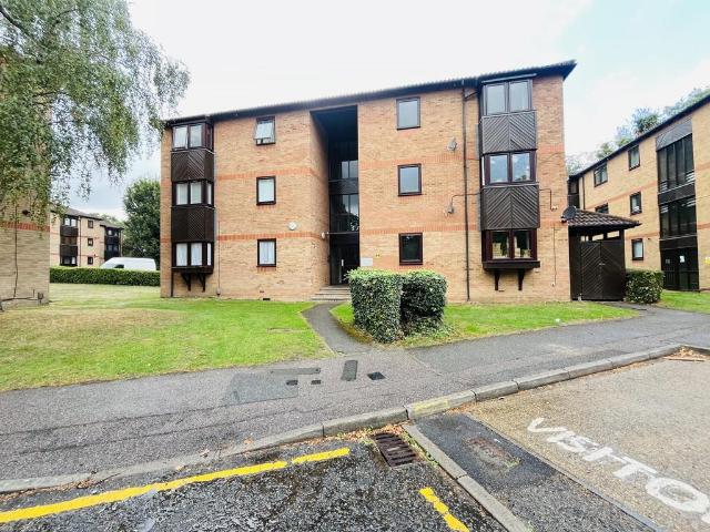 Apartment for rent in London Borough of Havering, Greater London