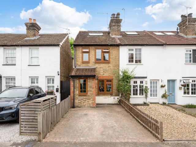 House for rent in Blackhills, Surrey