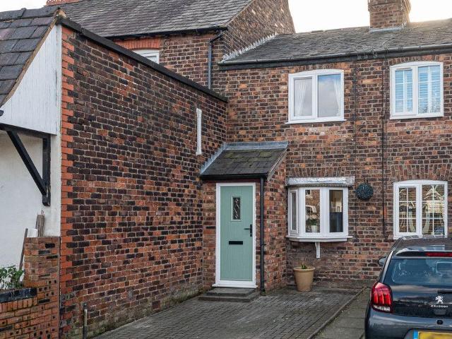 House for rent in Oughtrington, Warrington