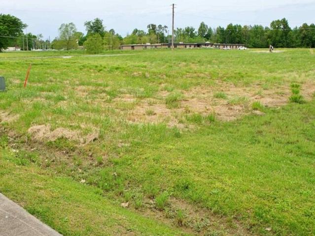 Land for sale in Metropolis