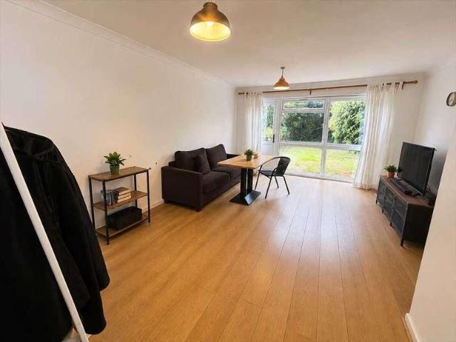 House for rent in St. Dunstan's, The Bridge