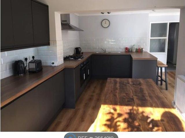 House for rent in St. Dunstan's, The Bridge