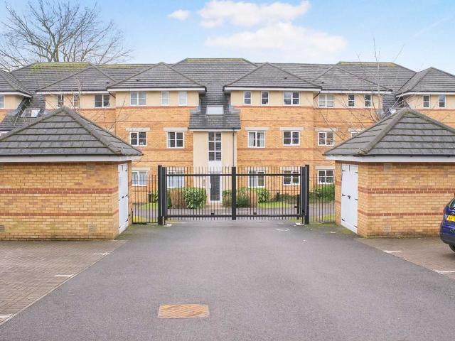 Apartment for rent in Pouchen End, Hertfordshire