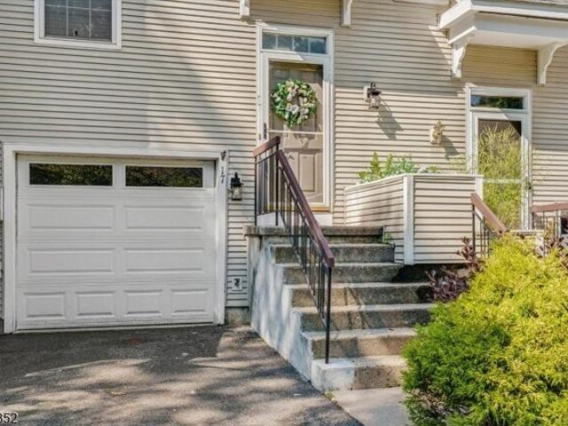 House for sale in Allamuchy Township, Warren County
