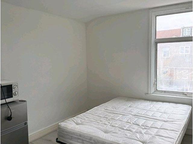 Room for rent in Manor Park, Greater London