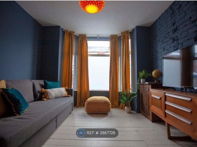 Room for rent in Moss Side, Georgia