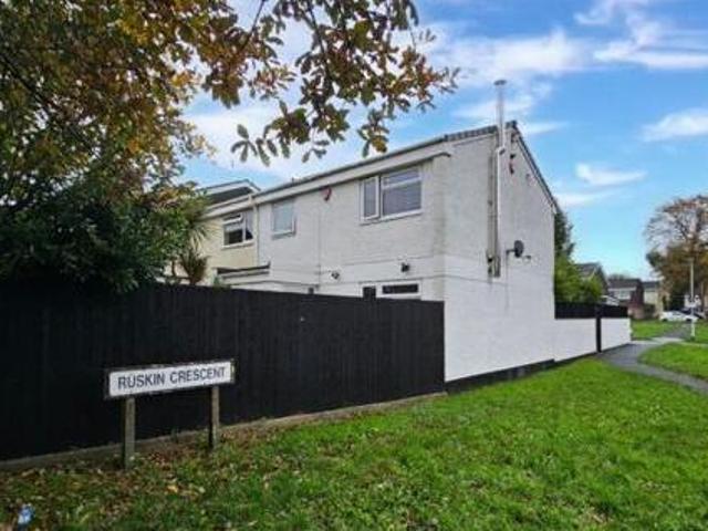 House for sale in Follaton, Strode