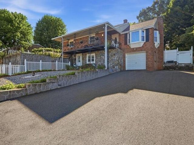 House for sale in Hampden, Massachusetts