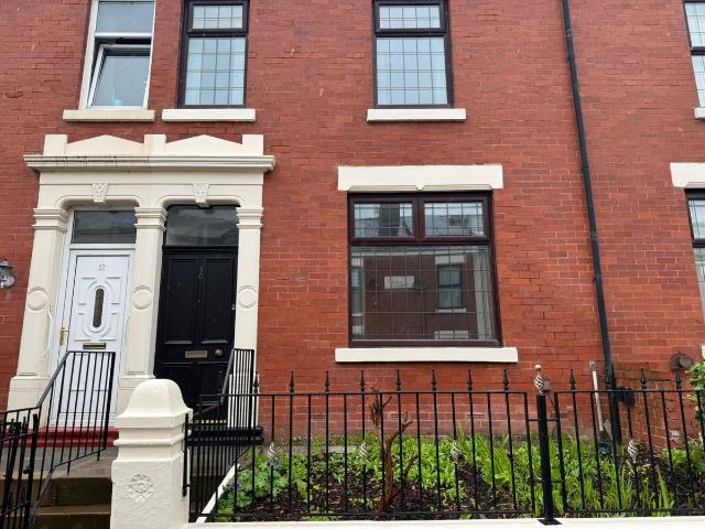 House for rent in Frenchwood, Higher Bartle