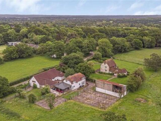 House for sale in Horsham, West Sussex
